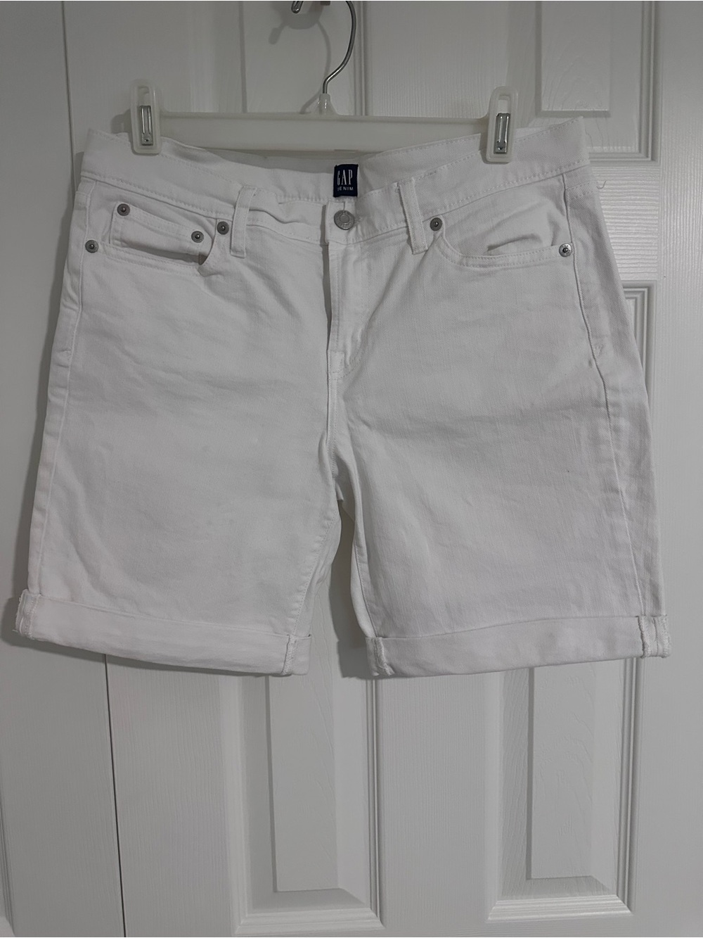 GAP White Rolled-Hem Denim Bermuda Shorts